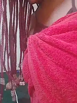 Wairimu1 Show in webcam