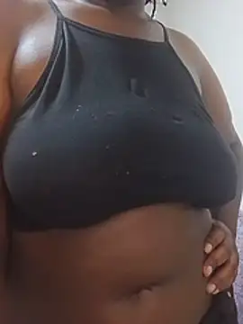 Wairimu1's Webcam Show