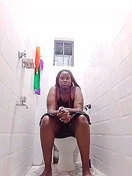 Wairimu1 Show in webcam