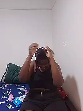 Wairimu1 Show in webcam