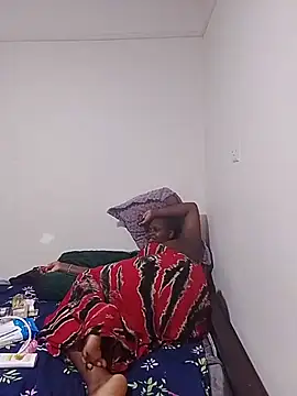 Wairimu1 Show in webcam