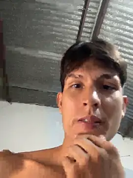 โชว์เว็บแคมของ Tyler1999