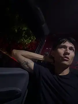 הופעת וובקאם של Tyler1999