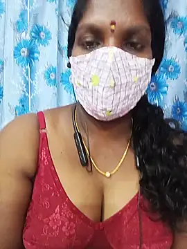 הופעת וובקאם של Tamil_MohanaSree