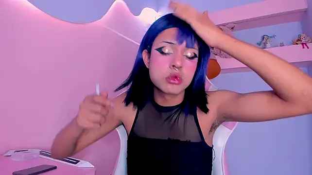Show modela WhinterHanss na web-kameri