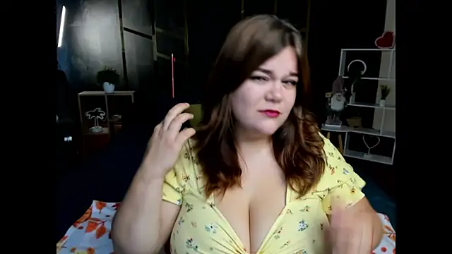Scarrlet_Rou's Live XXX Chat