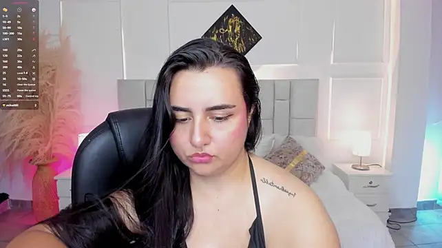 Maraa_ferrer Show in webcam