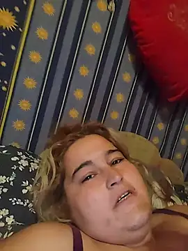 Csinibomba webkamerás műsora