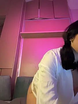 dani-narin Webbikameraesitys