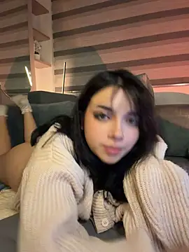 dani-nari Show in webcam