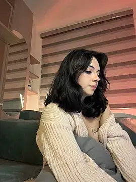dani-nari's Webcam Show