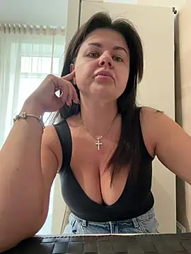 Chatroom XXX en direct de Lana_Brook