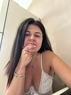 Show modela Lana_Brook na web-kameri