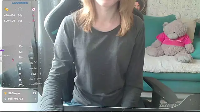 צ'אט XXX בשידור חי של ____Alisa____