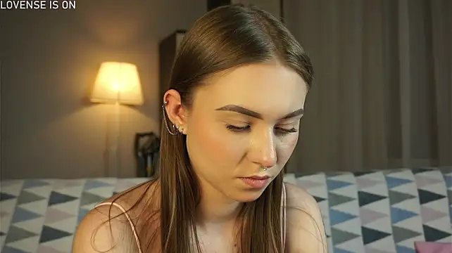 luvvele_a's Live Sex Cam Show