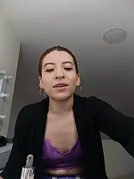 Amberr_Foxx_ Live XXX-chat