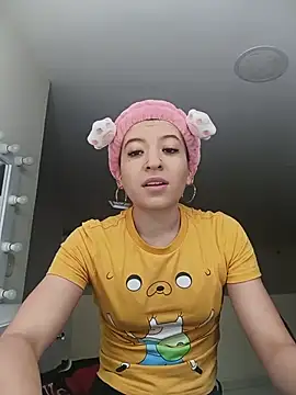 แชท XXX สดของ Amberr_Foxx_