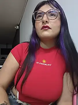 Chat +18 de Violet-Secret ao vivo