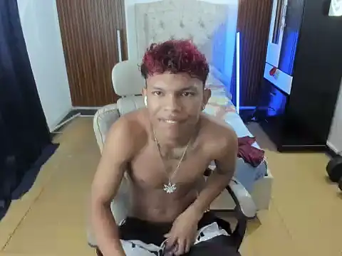mhata_juann Webbikameraesitys