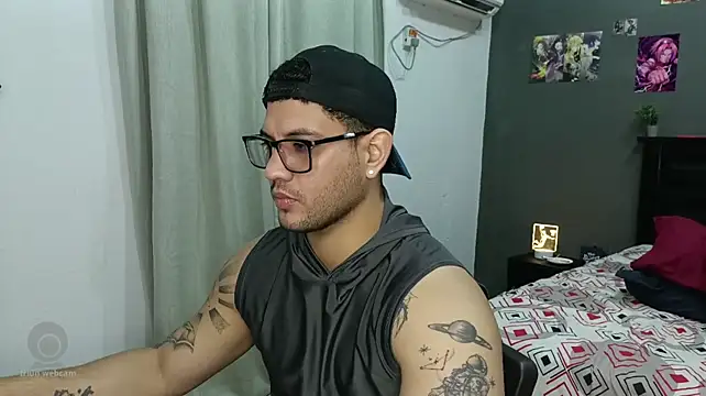 IkerNahum Webcam show