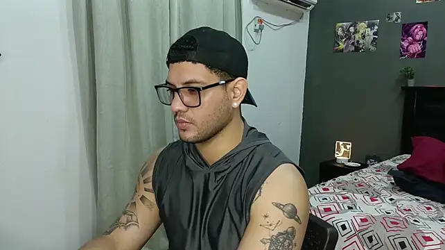 IkerNahum Webcamshow