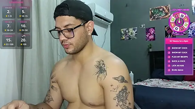 IkerNahum Webcam show