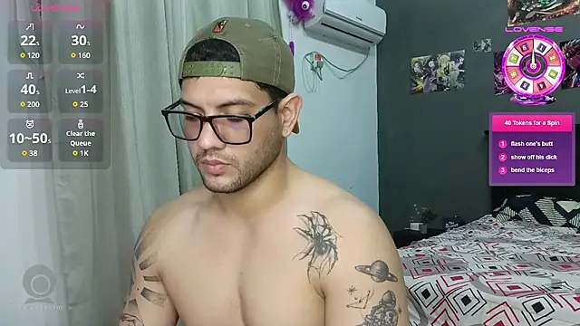 IkerNahum webcam show
