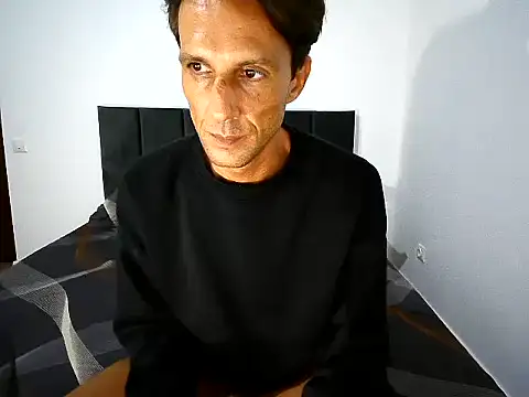 Show modela stefan27ro na web-kameri