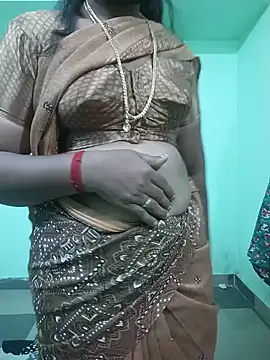 saro_tamilgirl 网络视讯表演