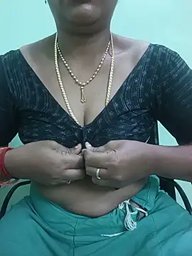 Webkamerová show saro_tamilgirl
