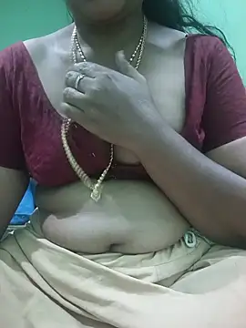 saro_tamilgirl 网络视讯表演