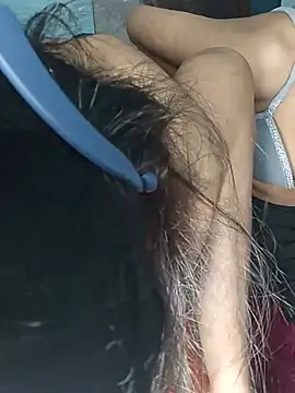 Ex_ppriya Show Webcam
