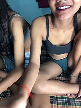 Ex_ppriya ওয়েবক্যাম শো