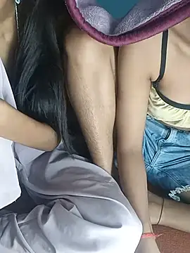 Ex_ppriya Webcamshow