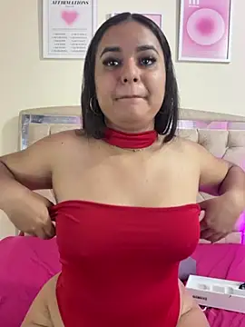 Valka_Zafira Show in webcam