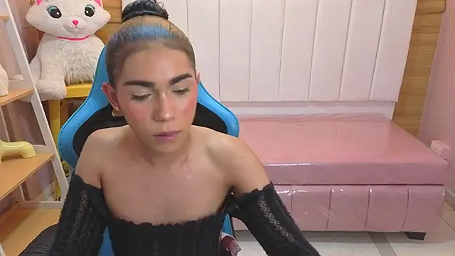 Show modela nahomy_a na web-kameri
