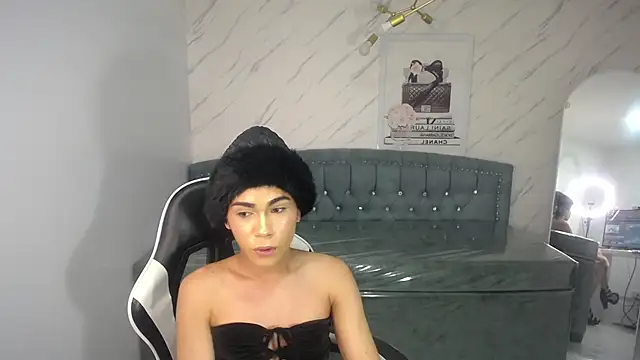 nahomy_a – webcam-show