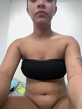maylatin webcam show