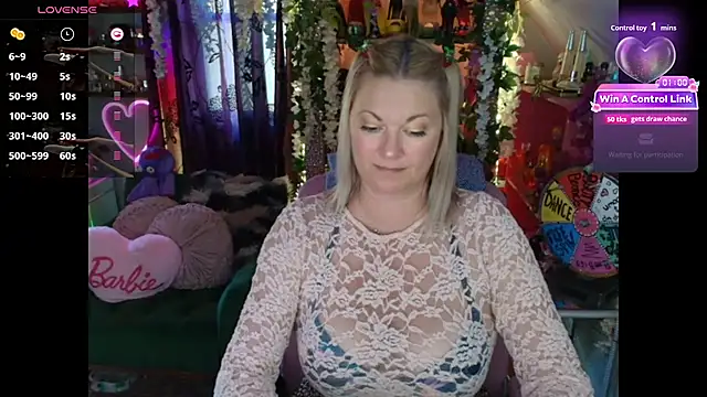 Solesticia's Webcam Show