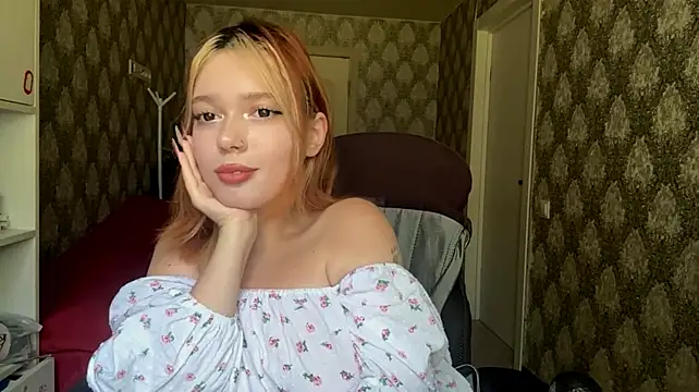Miasamer Chat XXX live