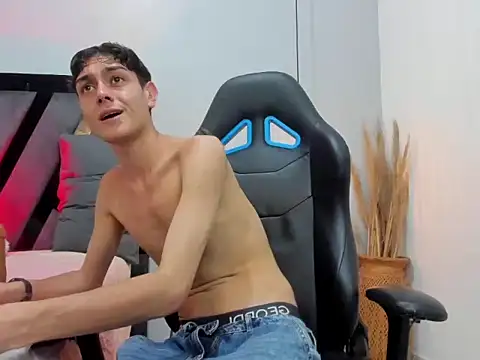 Sam_Restwod Webcamshow