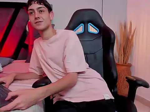 Sam_Restwod Webcam show