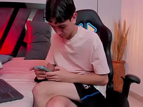 Sam_Restwod – webcam-show