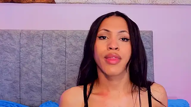 clara_evanss Webcam-Show