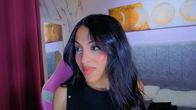 clara_evanss' Webcam Show