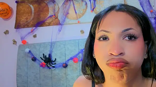 Webkamerová show clara_evanss