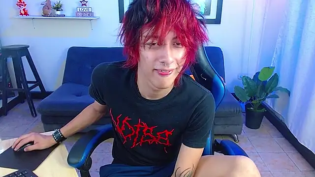 Show de adriaan_18 na webcam