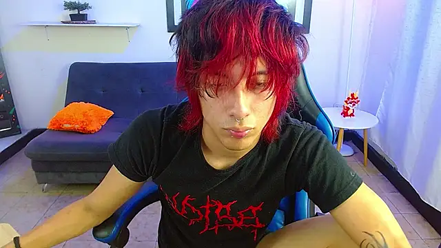 adriaan_18 webcam show