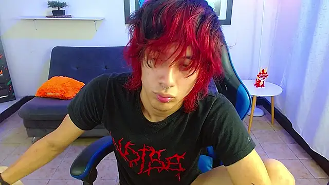 adriaan_18 webcam show