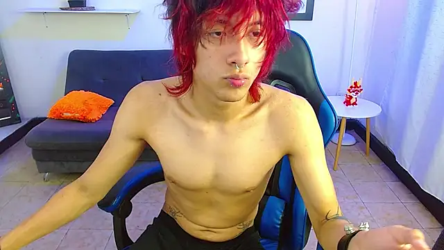 adriaan_18 webcam show